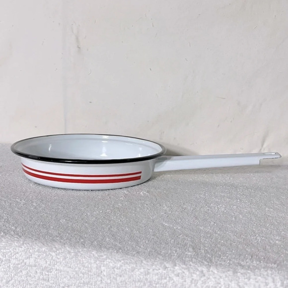 Vintage Chefmate Enamelware White  Red Skillet Frying Pan - Picture 1 of 14